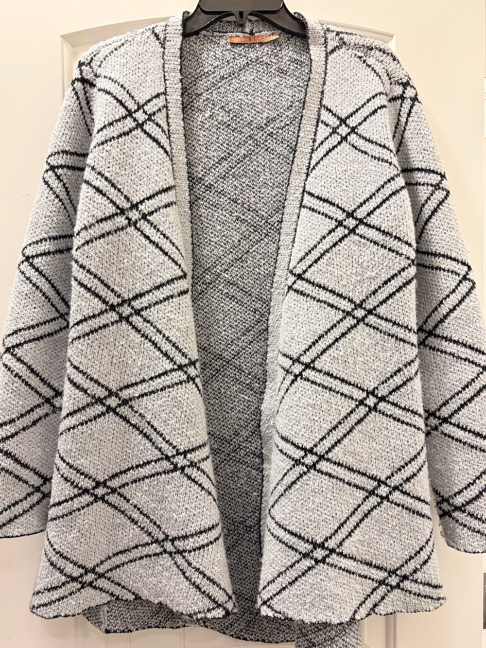 Belldini Gray and Black Open-Front Patterned Cardigan